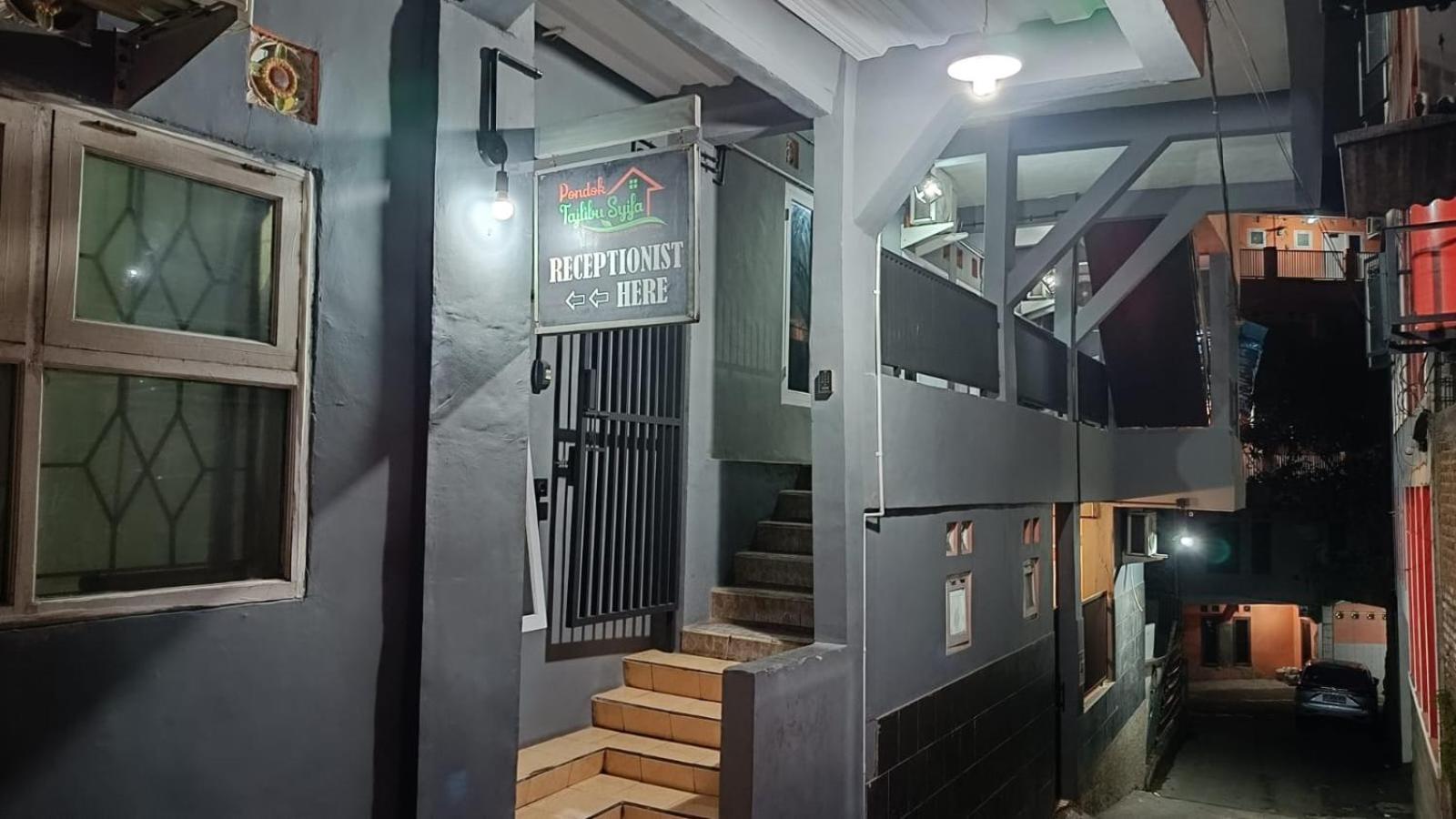 Pts Homestay Syariah 万隆 外观 照片